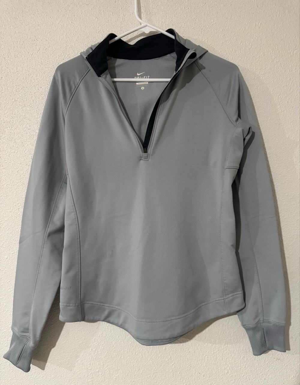Nike Dri-FIT Womens M gray 1/2 Zip Hooded Pullover Logo Wear Stains